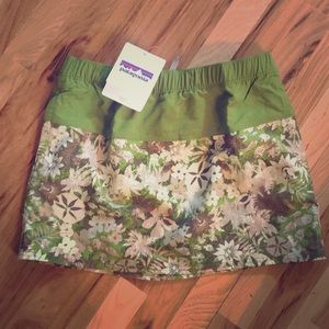NWT Patagonia Baggies Skirt